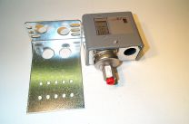 P70GA-11.jpg